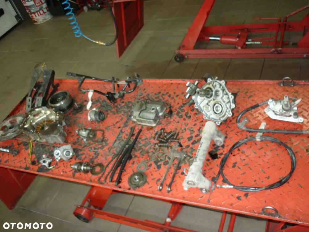 Zbiornik paliwa bak Suzuki Burgman 400 rok 1998-2002 - 11