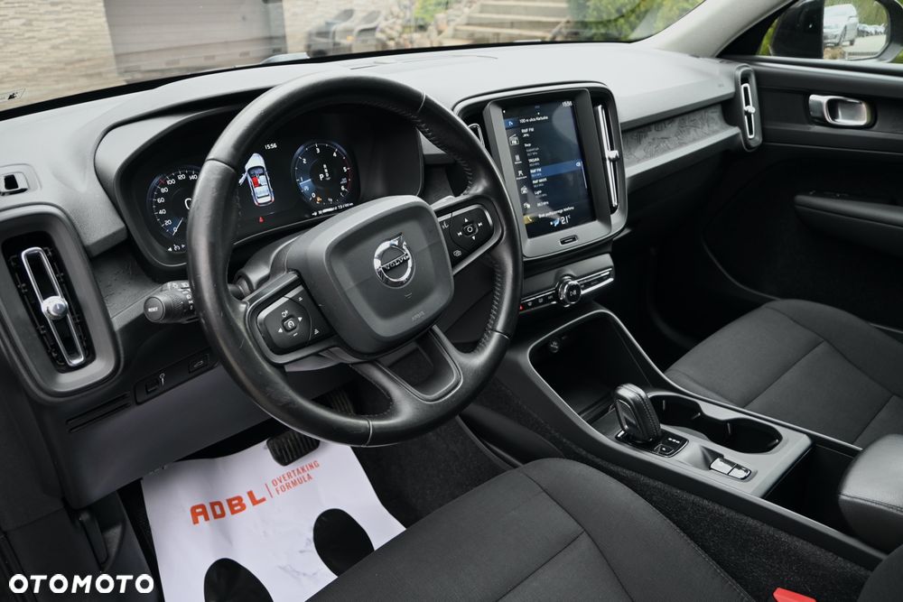 Volvo XC 40 D3 Geartronic Momentum - 34