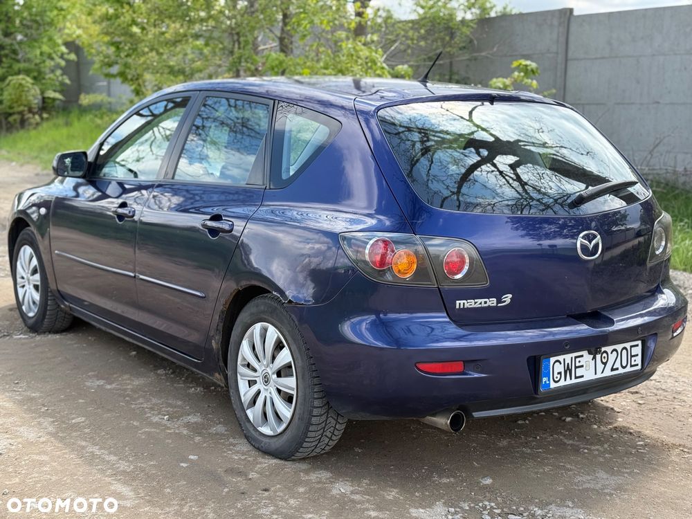 Mazda 3 1.6 Exclusive - 2