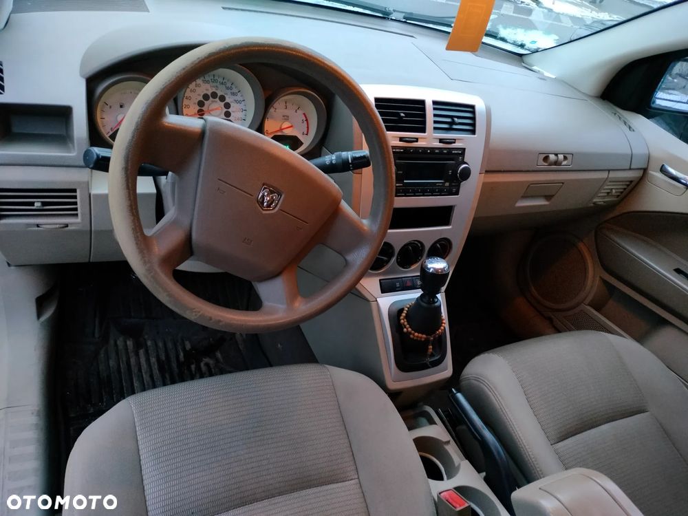 Dodge Caliber 2.0 CRD SE - 8