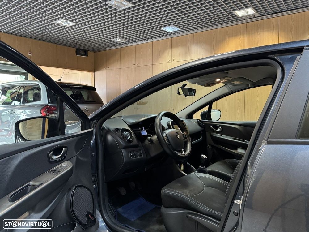 Renault Clio 1.5 dCi Comfort - 27