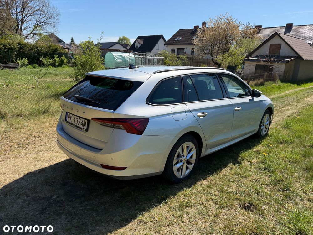 Skoda Octavia 2.0 TDI Style - 9