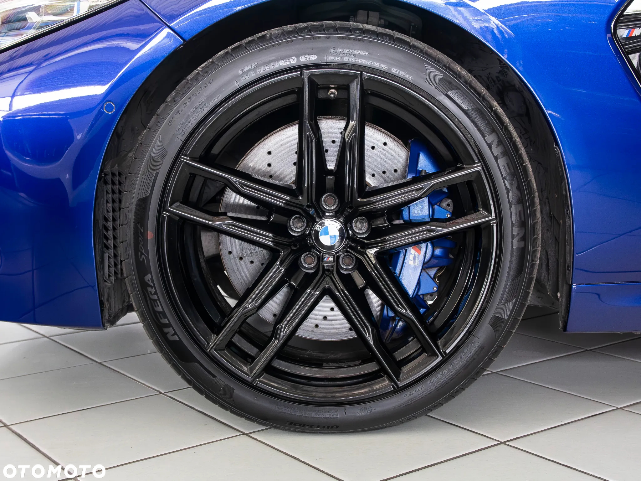 BMW M8 Standard - 14
