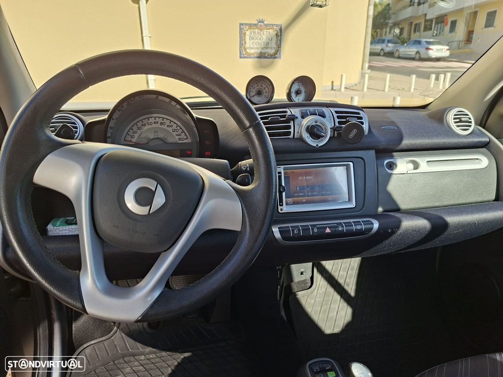 Smart ForTwo Coupé 1.0 mhd Passion 71 Softouch - 11