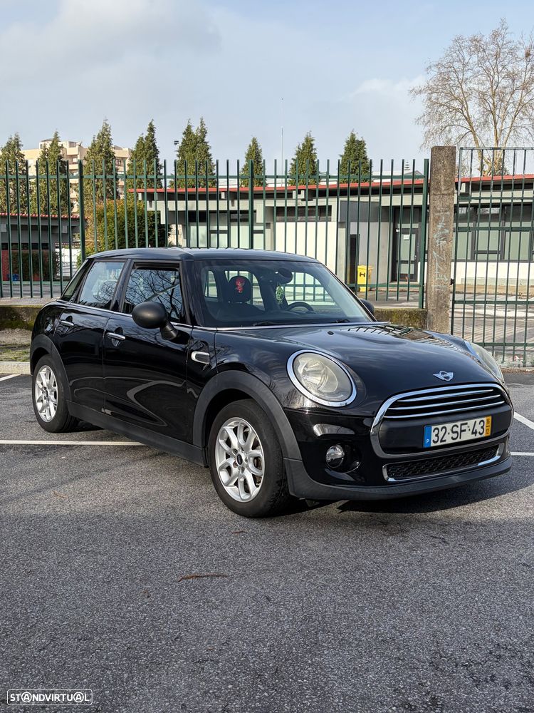 MINI 5 Portas One - 2