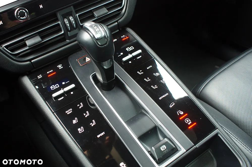 Porsche Macan PDK - 18
