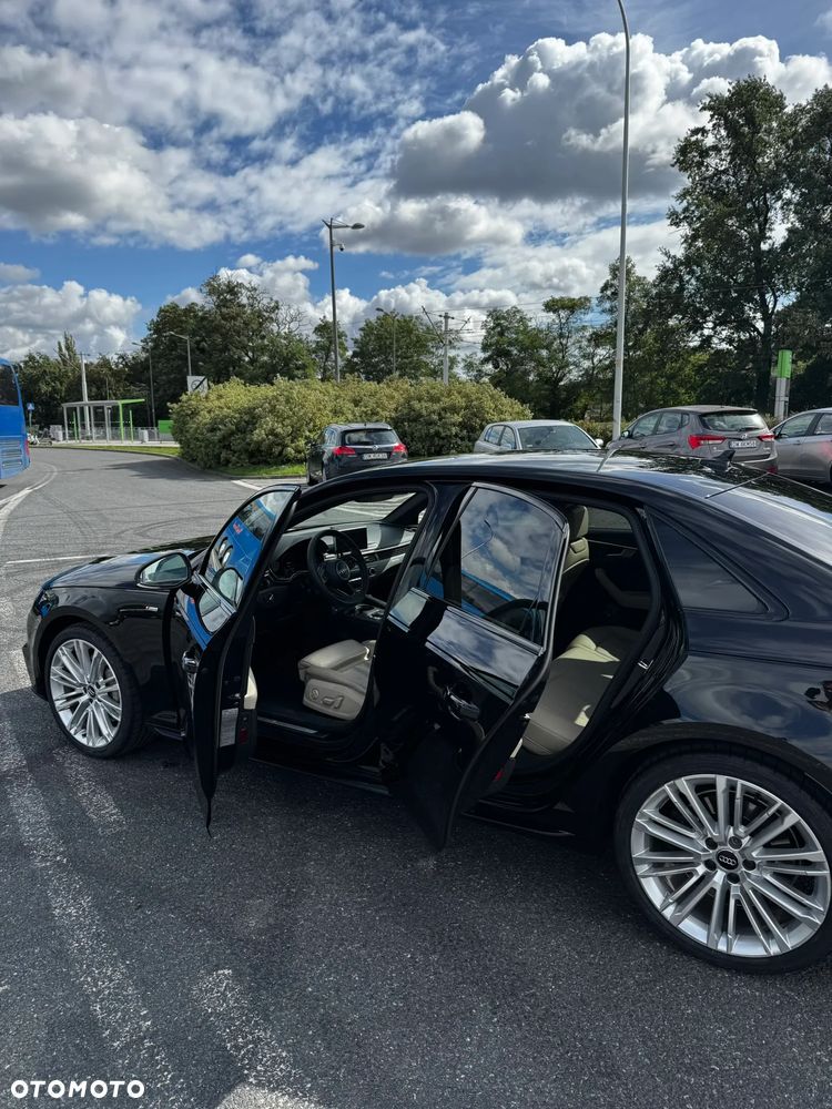 Audi A4 Limousine 2.0 TFSI Quattro S tronic - 13