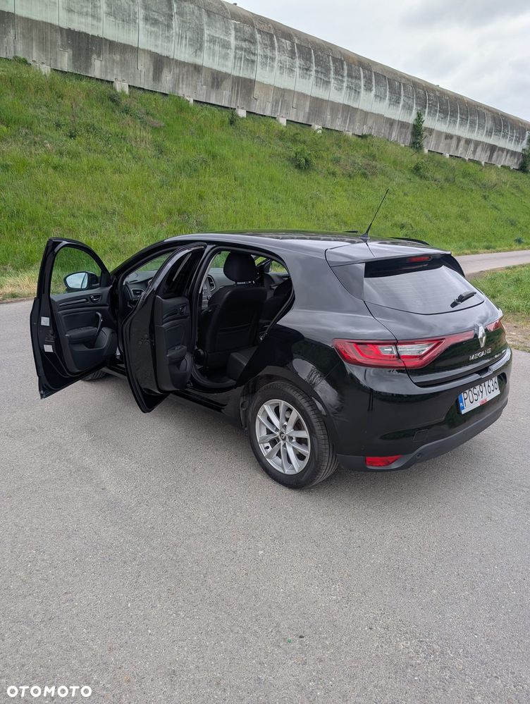 Renault Megane 1.5 dCi Zen EDC - 5