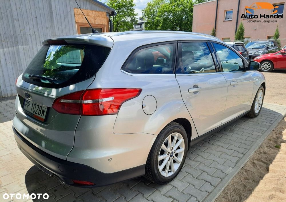 Ford Focus 1.5 EcoBoost STart-Stopp-System TITANIUM - 16