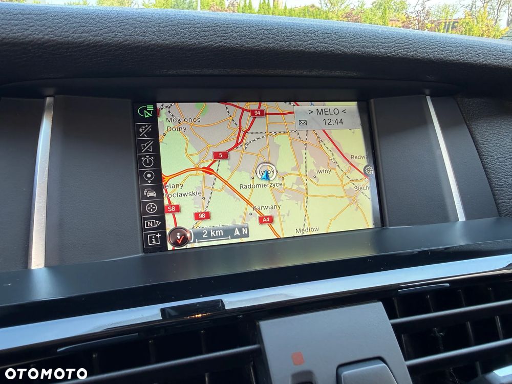 BMW X3 sDrive18d xLine - 16