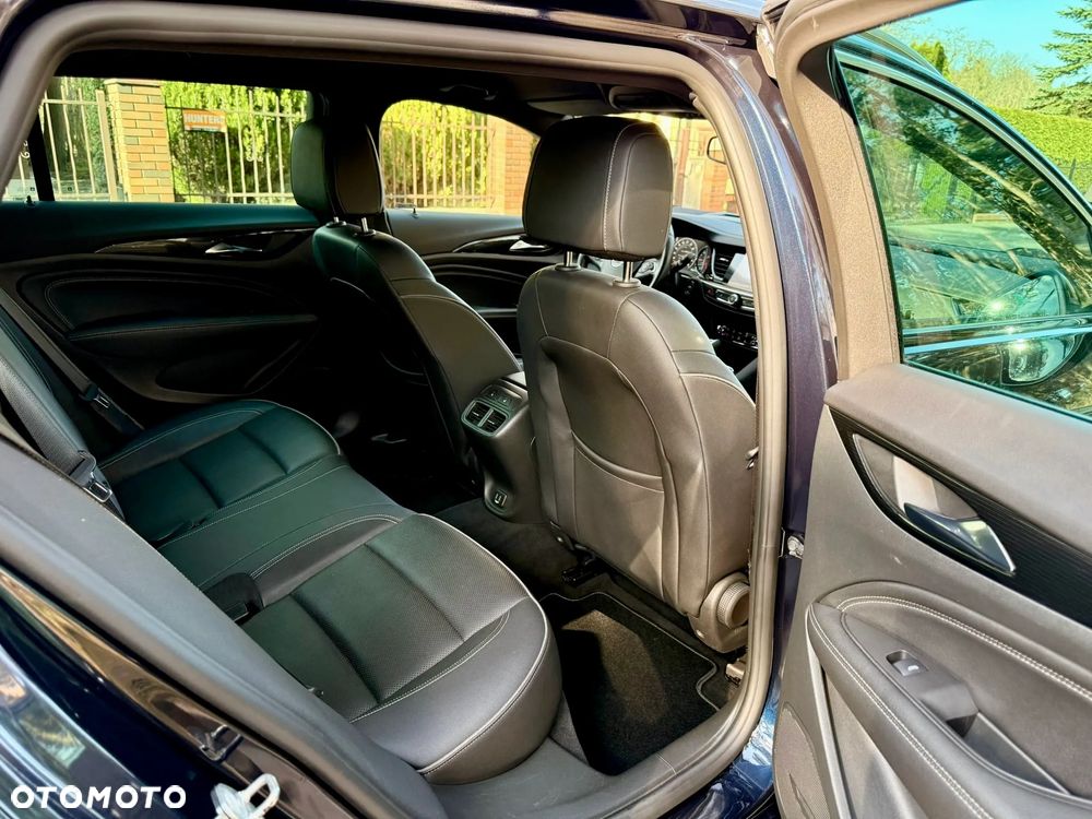 Opel Insignia 2.0 BiTurbo D 4x4 Automatik Ultimate Exclusive - 24