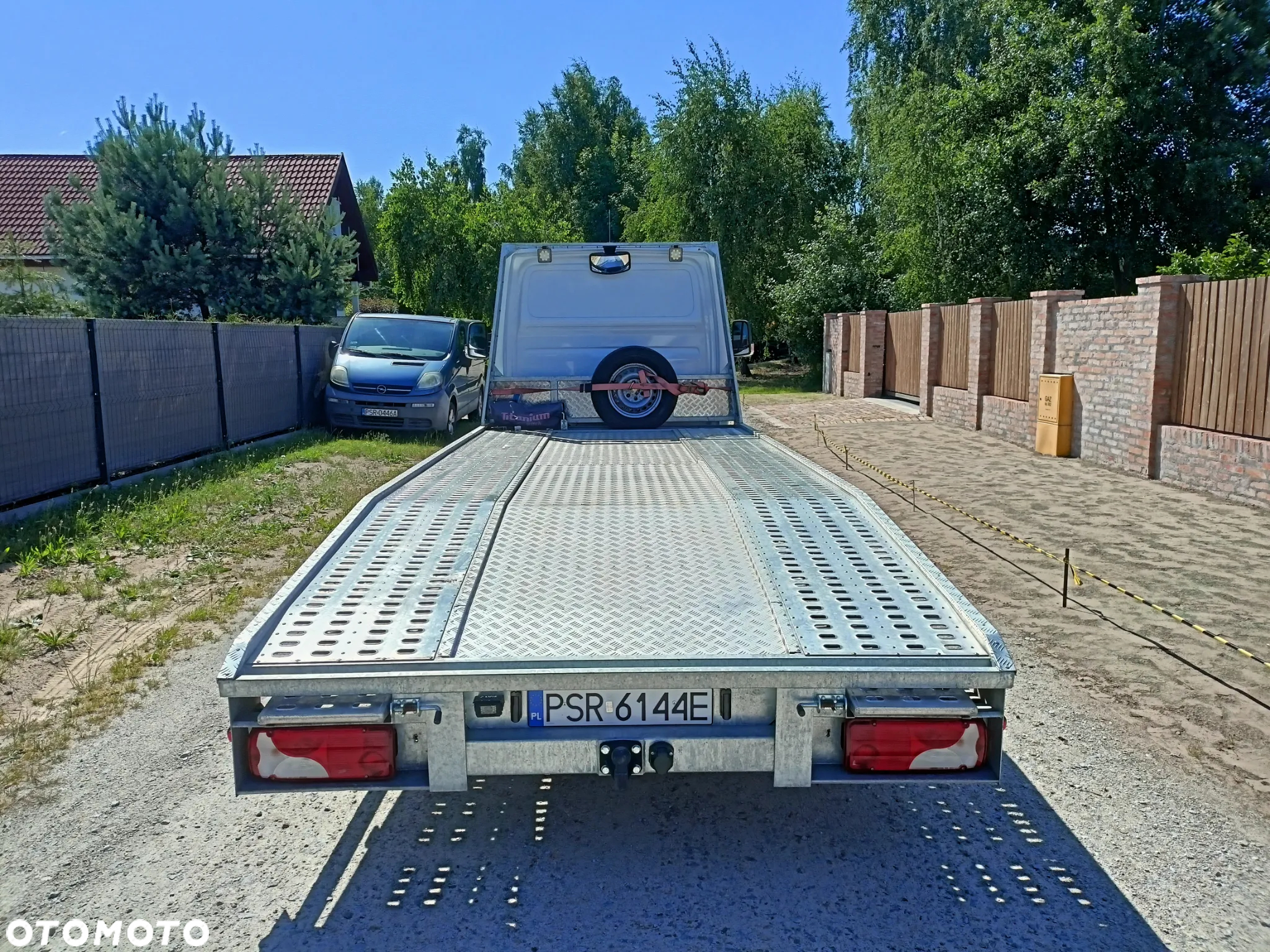 Mercedes-Benz Sprinter - 5