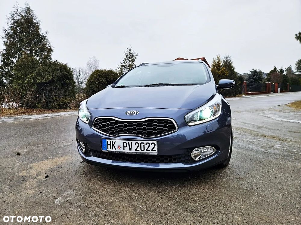 Kia Ceed 1.6 CRDi 128 Spirit - 2