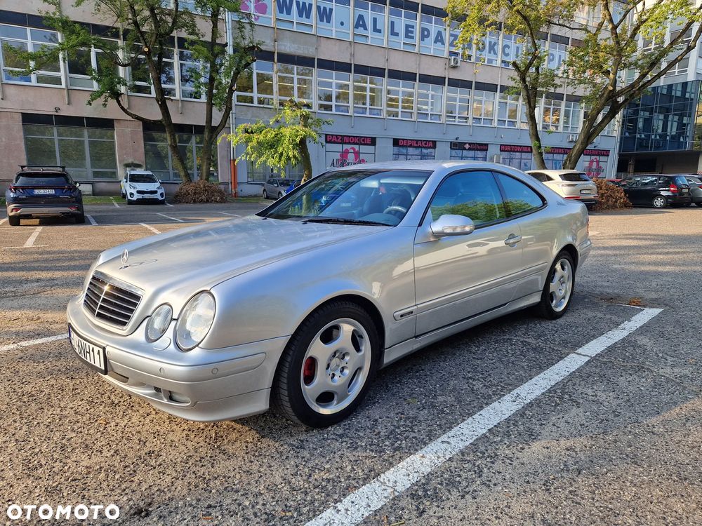 Mercedes-Benz CLK - 1
