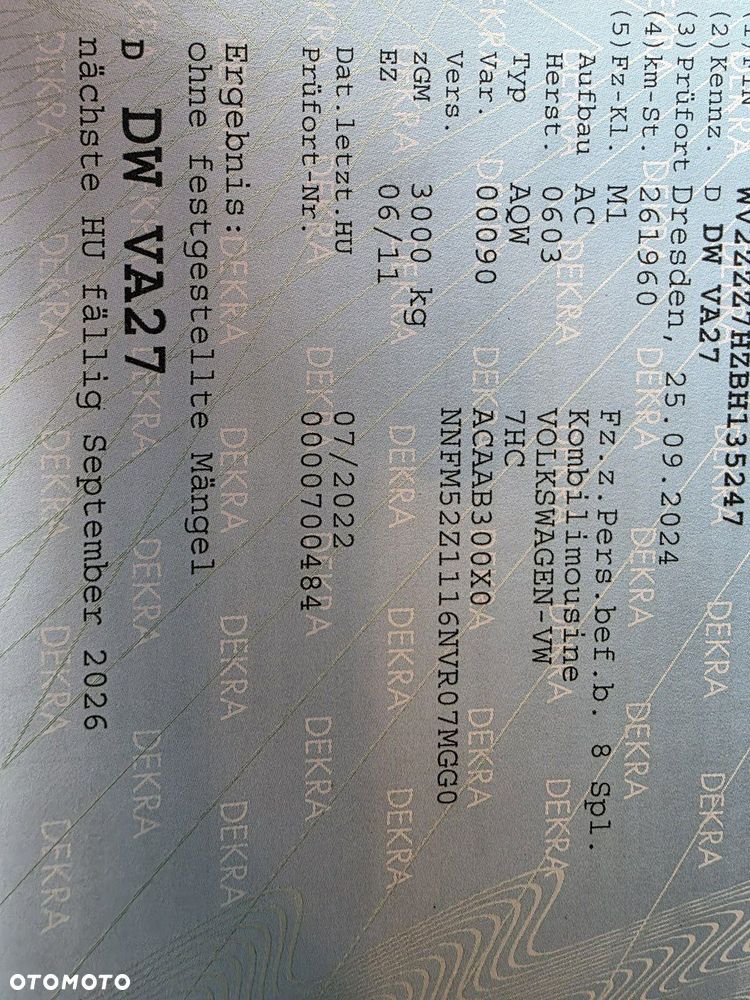 Volkswagen Multivan - 24