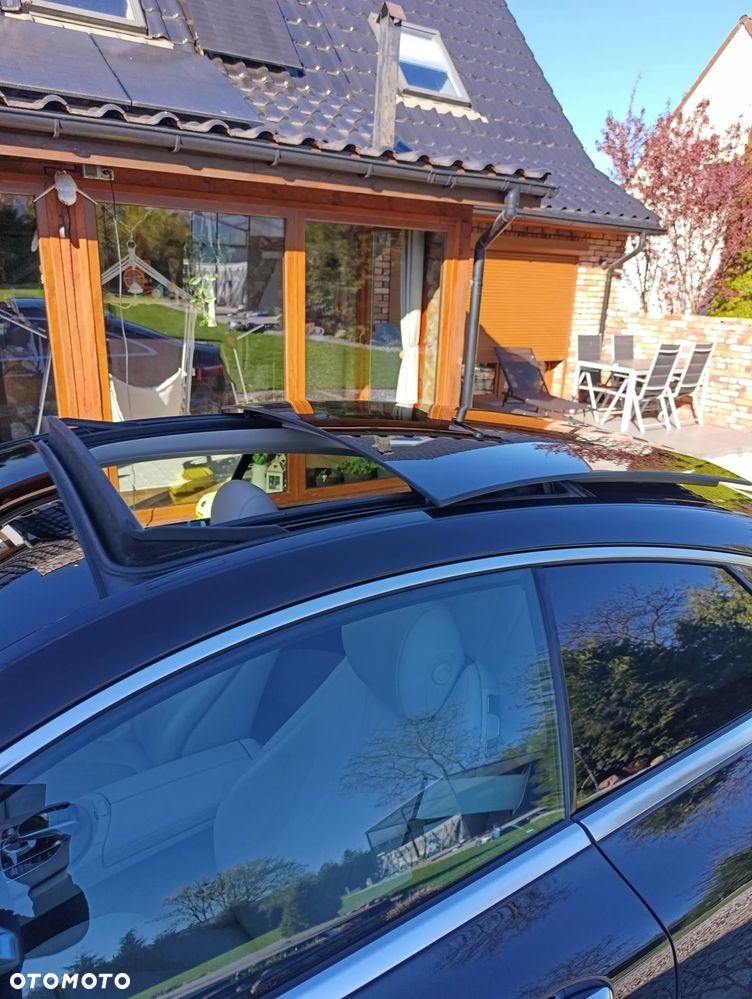 Mercedes-Benz Klasa E 220 d 4-Matic 9G-TRONIC - 9