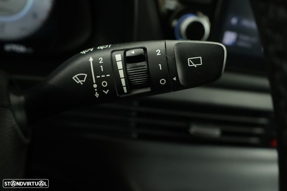 Hyundai Bayon 1.0 T-GDI Premium DCT - 17