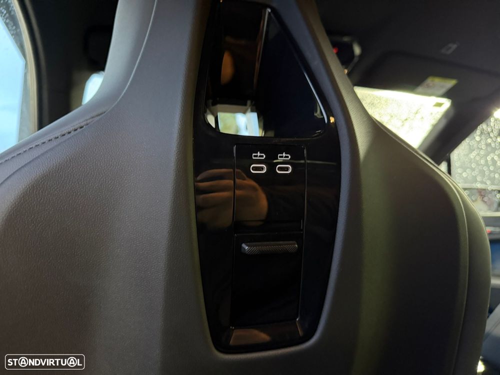 BMW iX xDrive 40 Pack Desportivo - 24