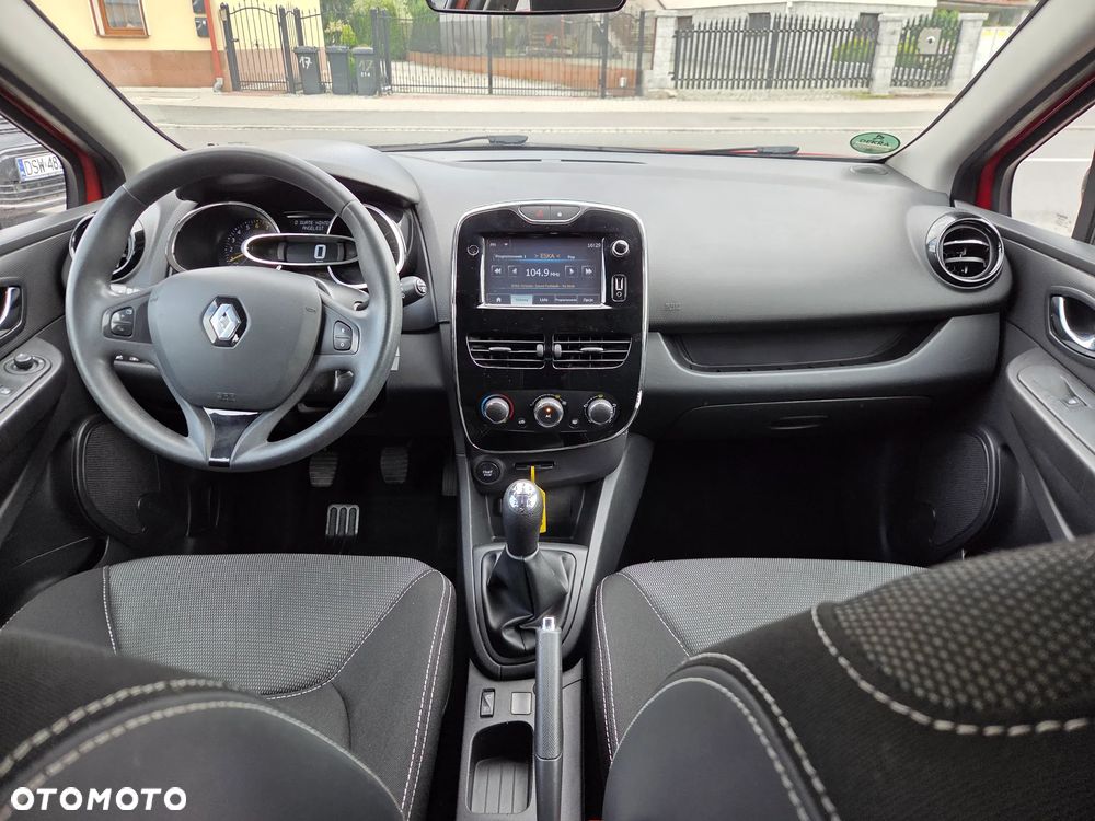 Renault Clio - 7