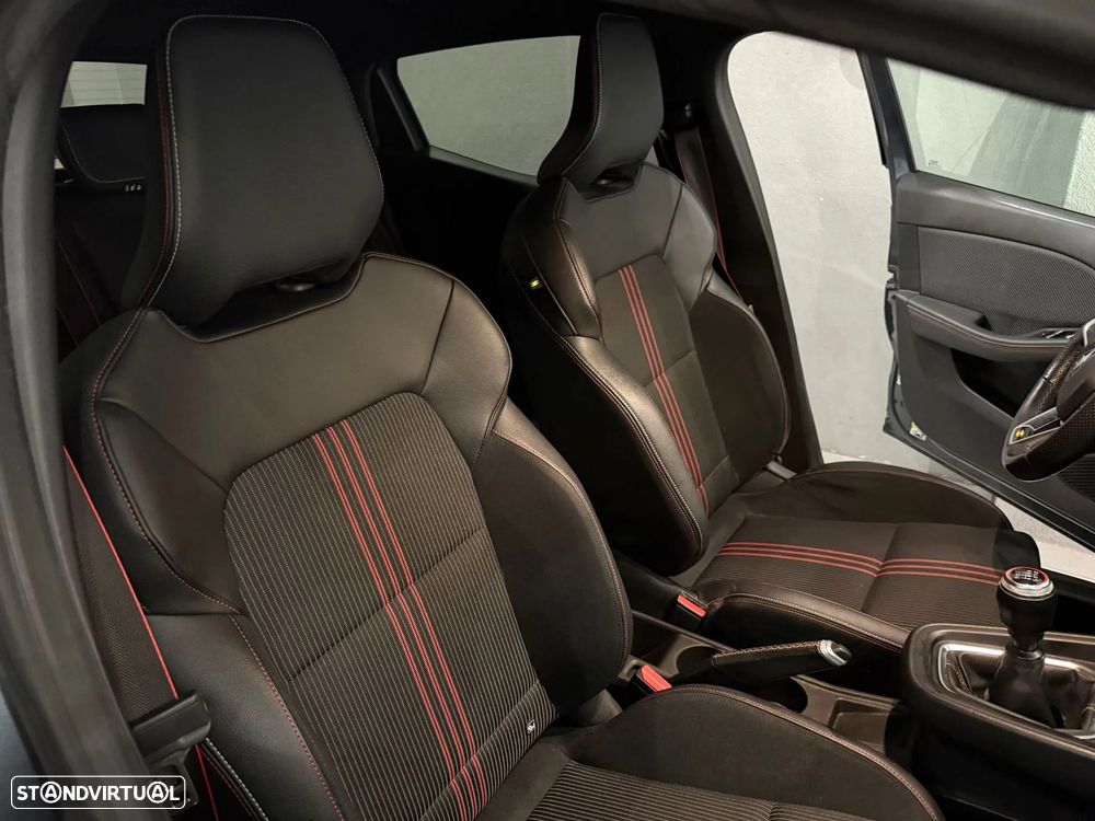 Renault Clio 1.5 Blue dCi RS Line - 17