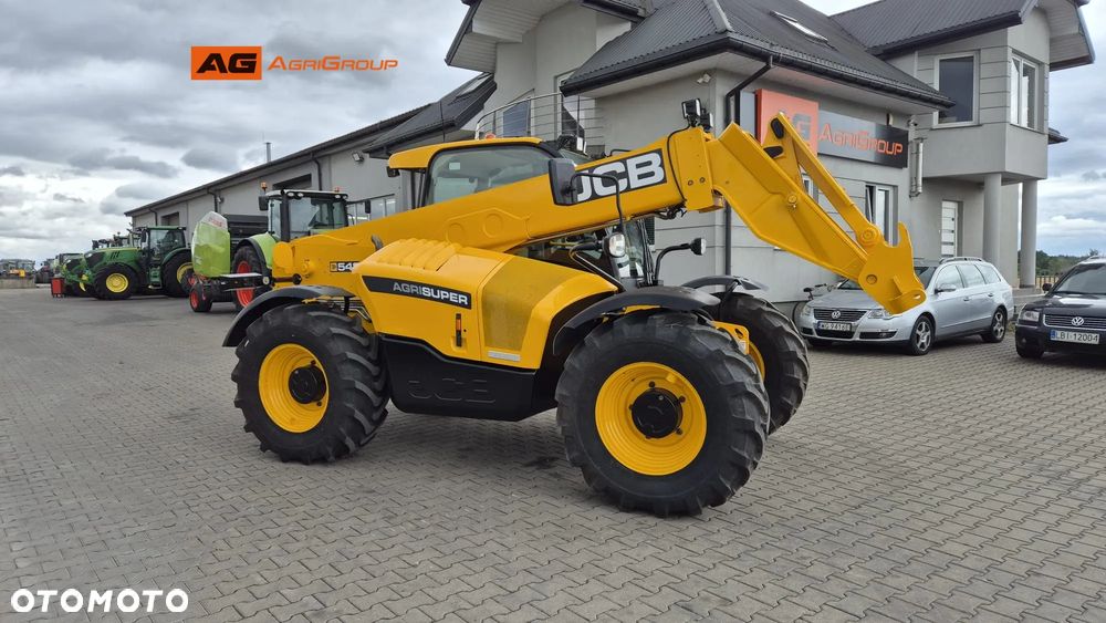 JCB 542-70 AGRI SUPER 2020R 145KM 2019R - 2