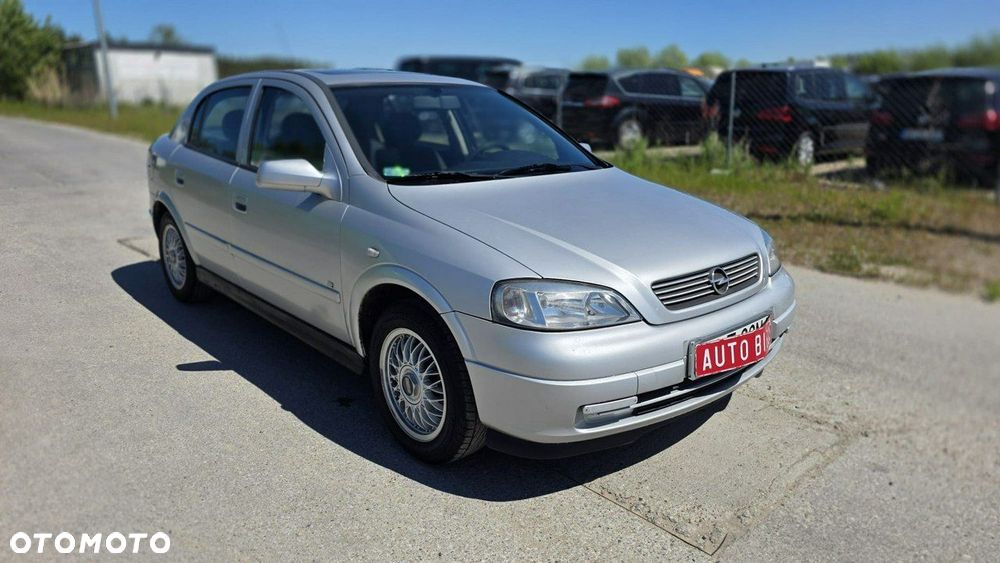 Opel Astra - 4