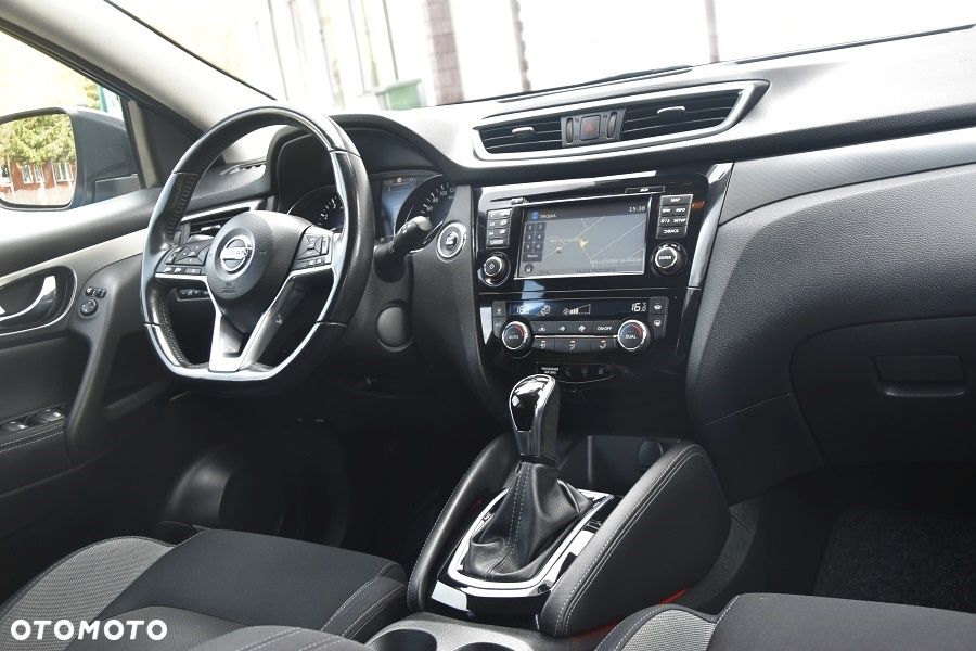 Nissan Qashqai 1.2 DIG-T Xtronic TEKNA - 21