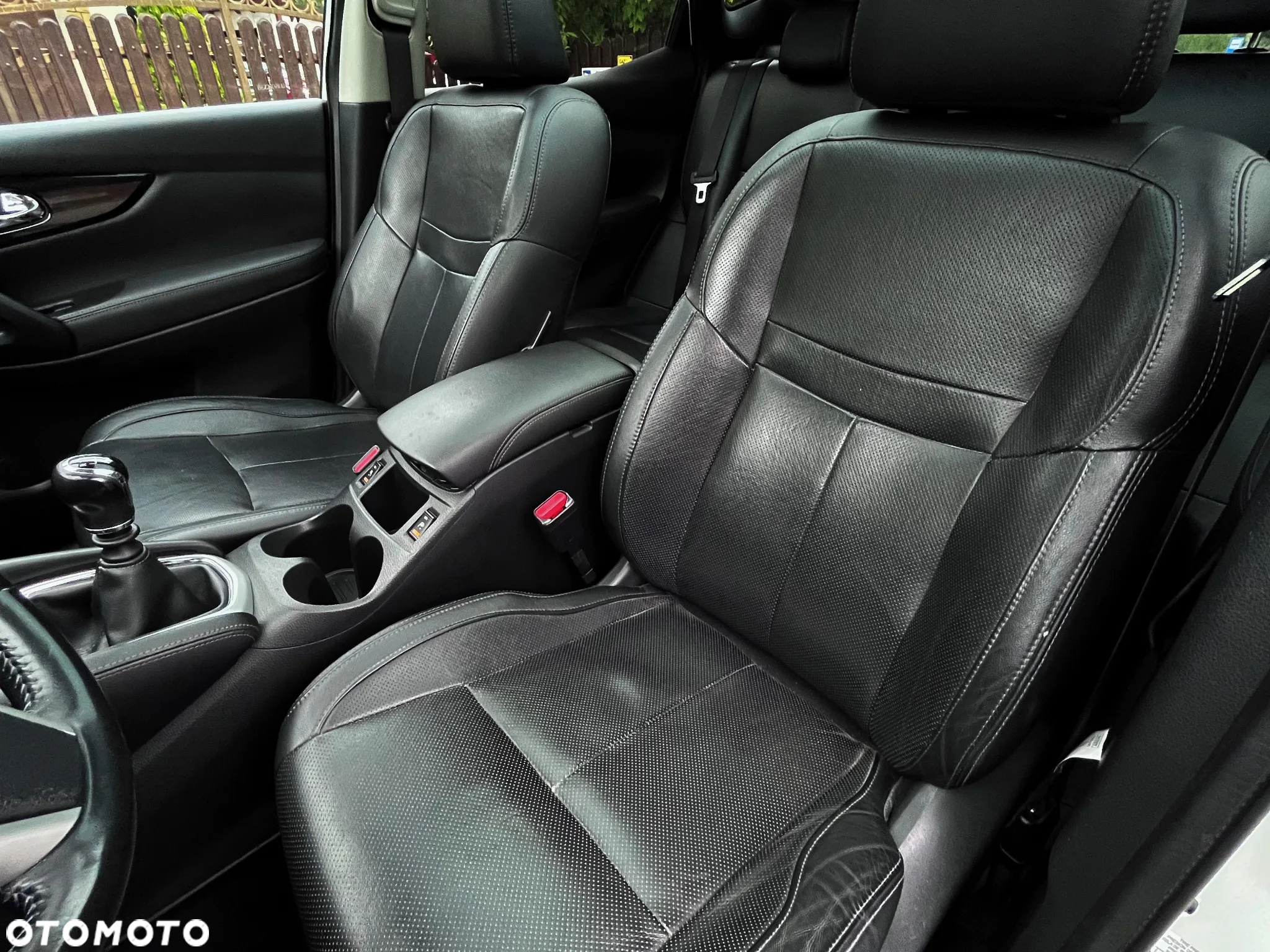 Nissan Qashqai 1.6 DIG-T TEKNA+ - 26
