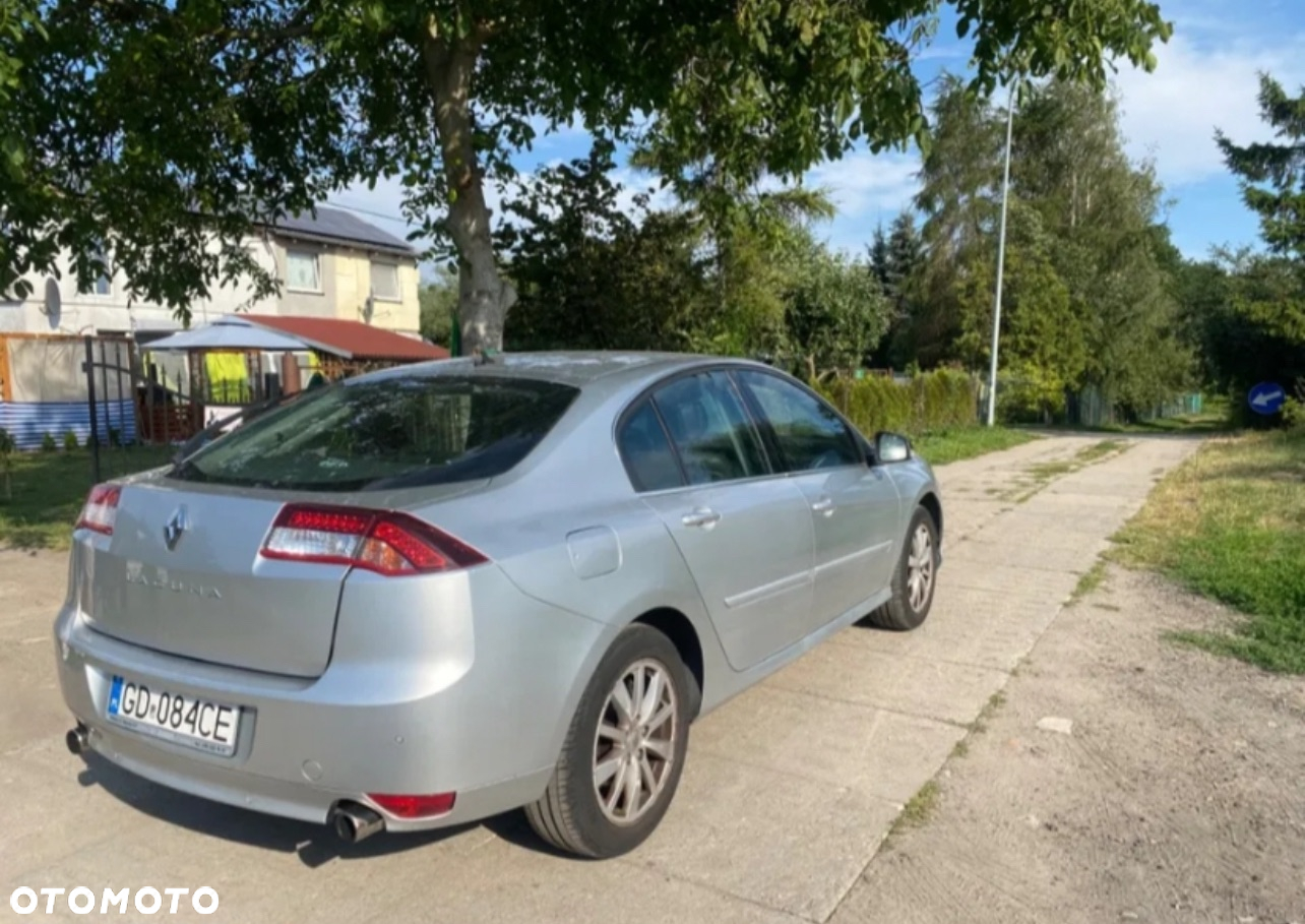 Renault Laguna 2.0 T Bose Edition - 3