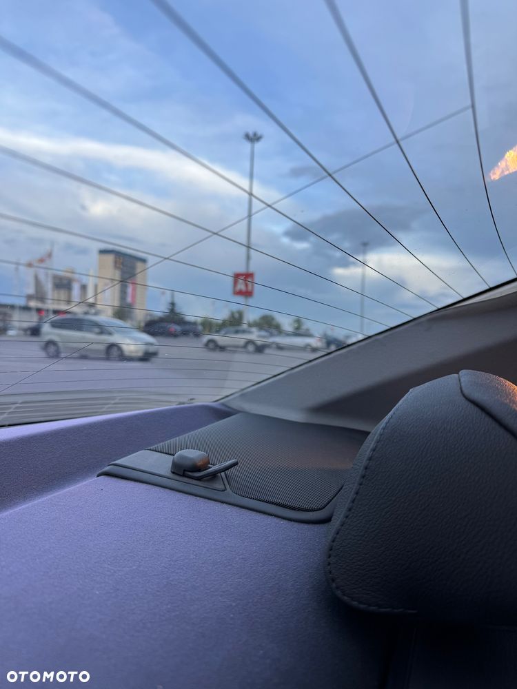 BMW Seria 3 330Ci - 34