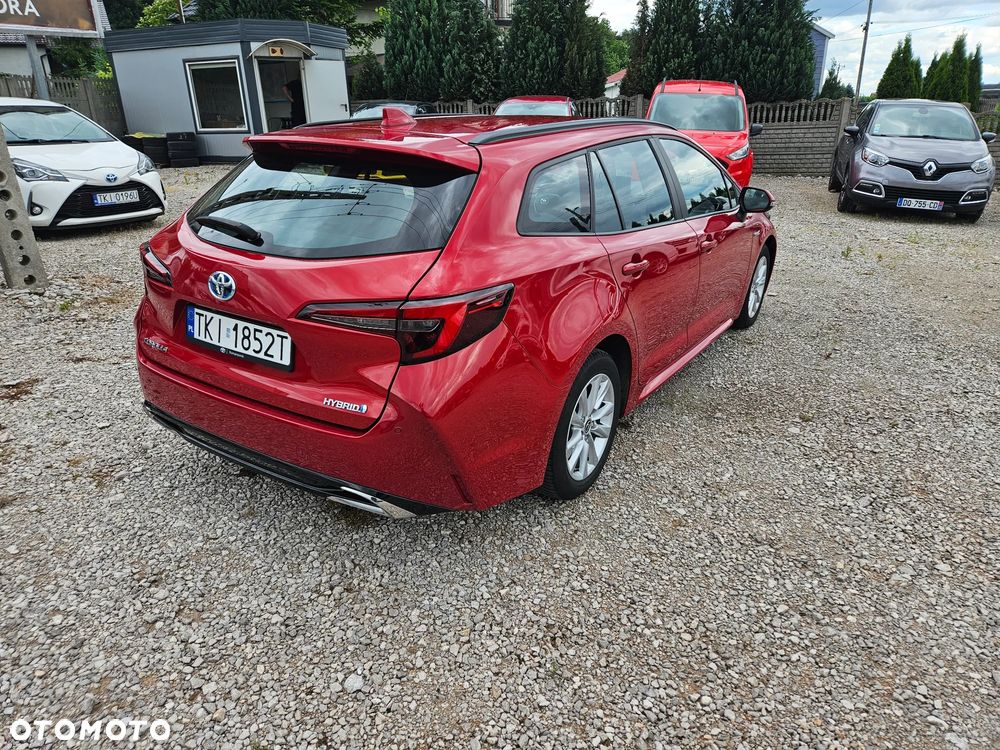 Toyota Corolla - 4