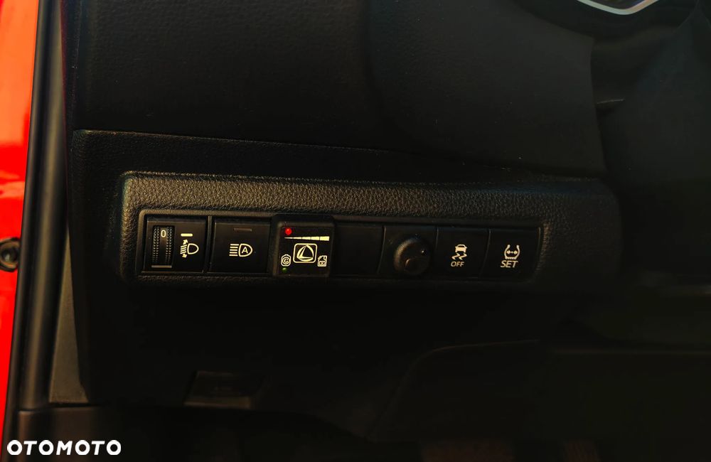 Toyota Corolla 1.8 Hybrid Comfort - 14