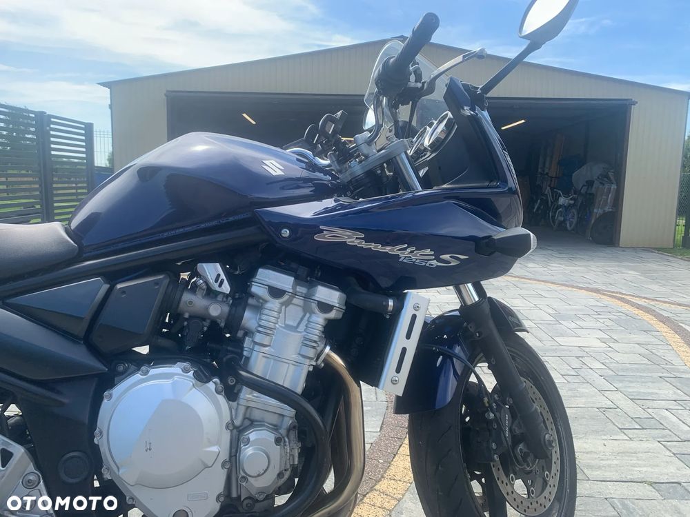 Suzuki Bandit - 16