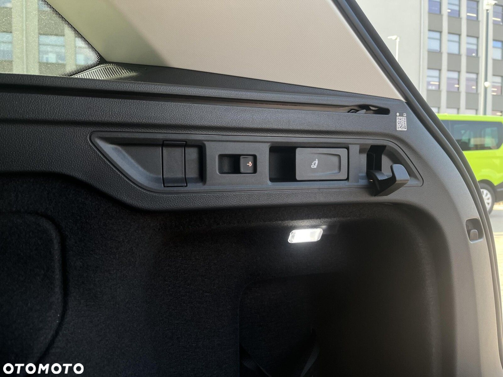 Volkswagen Passat - 17
