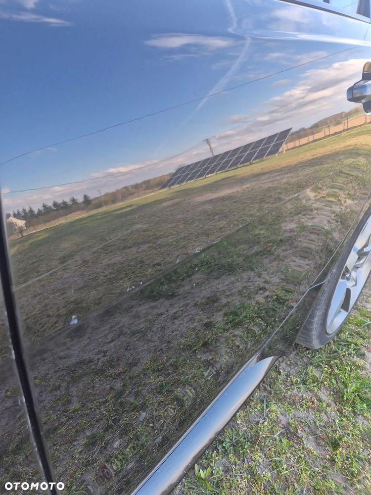 Jaguar XE 2.0 D AWD R-Sport - 16