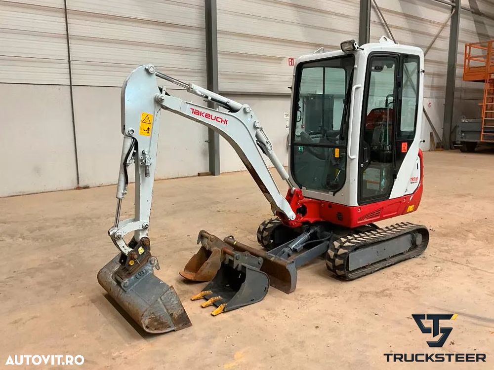 Takeuchi TB 216 | Webasto | Lama Nivelatoare - 5