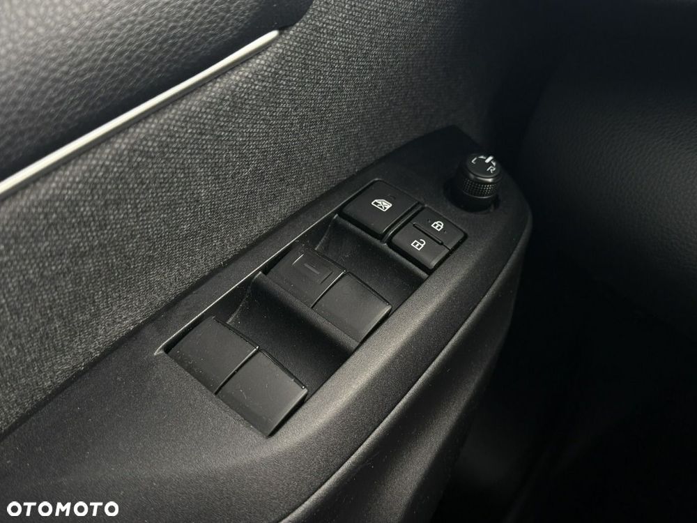 Toyota Yaris Hybrid 1.5 Executive - 33