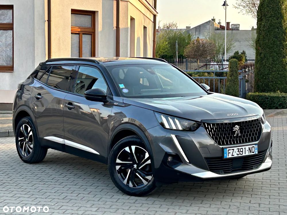 Peugeot 2008 1.2 PureTech GT Line S&S - 3