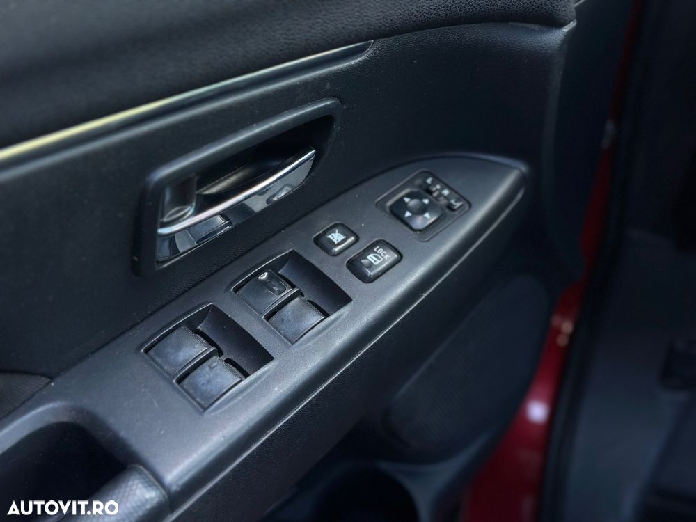 Mitsubishi ASX 1.8 DI-D 2WD Inform - 16