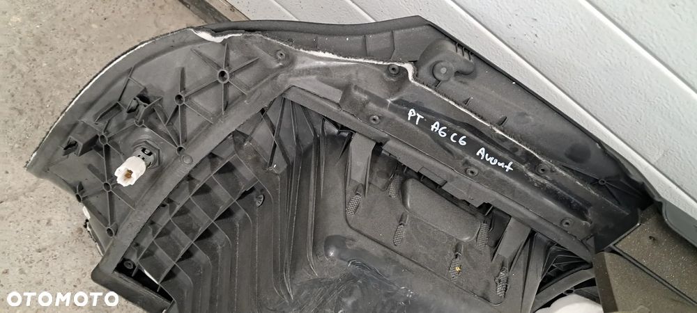 Boczek Bagażnika Lewy/Prawy Tapicerka Audi A6 C6 Kombi 4F9 - 17