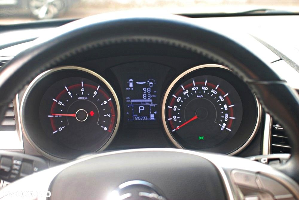 SsangYong/KGM Tivoli - 17