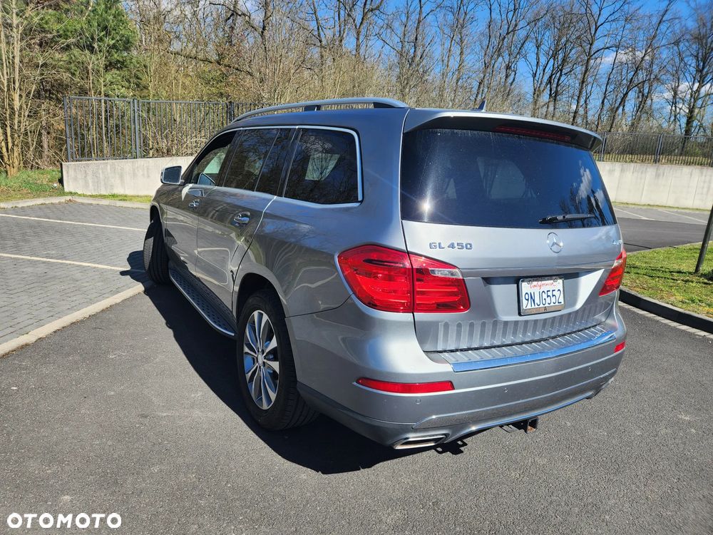 Mercedes-Benz GL - 5