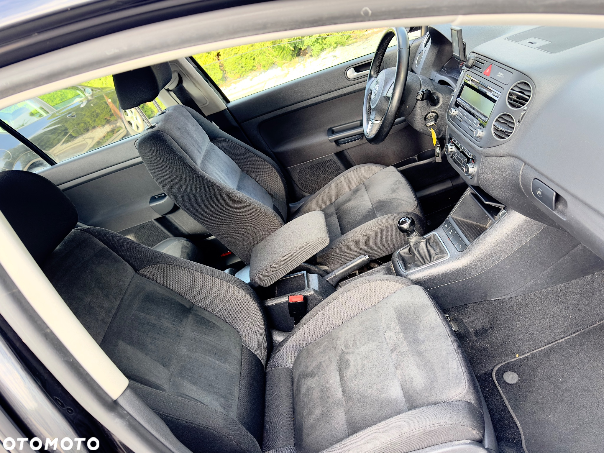 Volkswagen Golf Plus 2.0 TDI Highline - 16