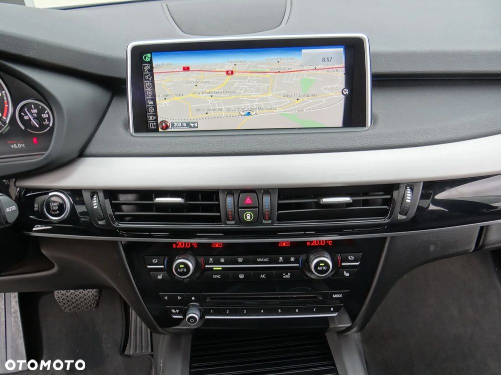 BMW X5 xDrive40d - 27