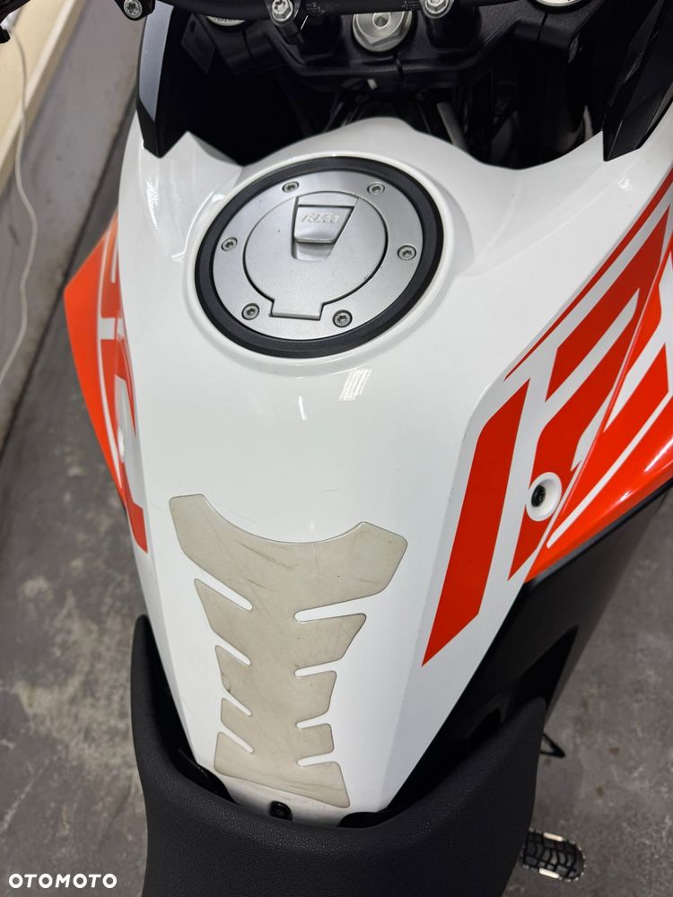 KTM Adventure - 19