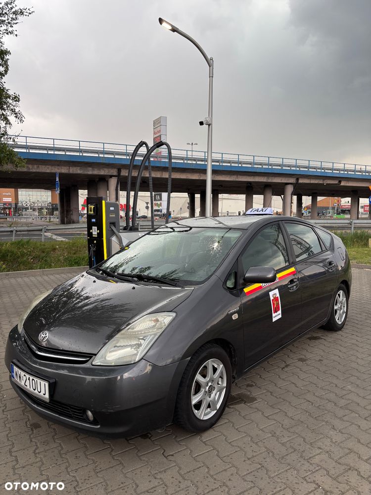 Toyota Prius - 1