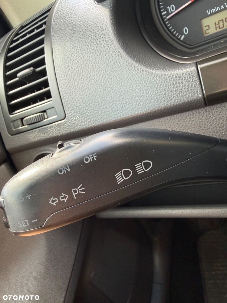 Volkswagen Polo 1.4 Goal - 14