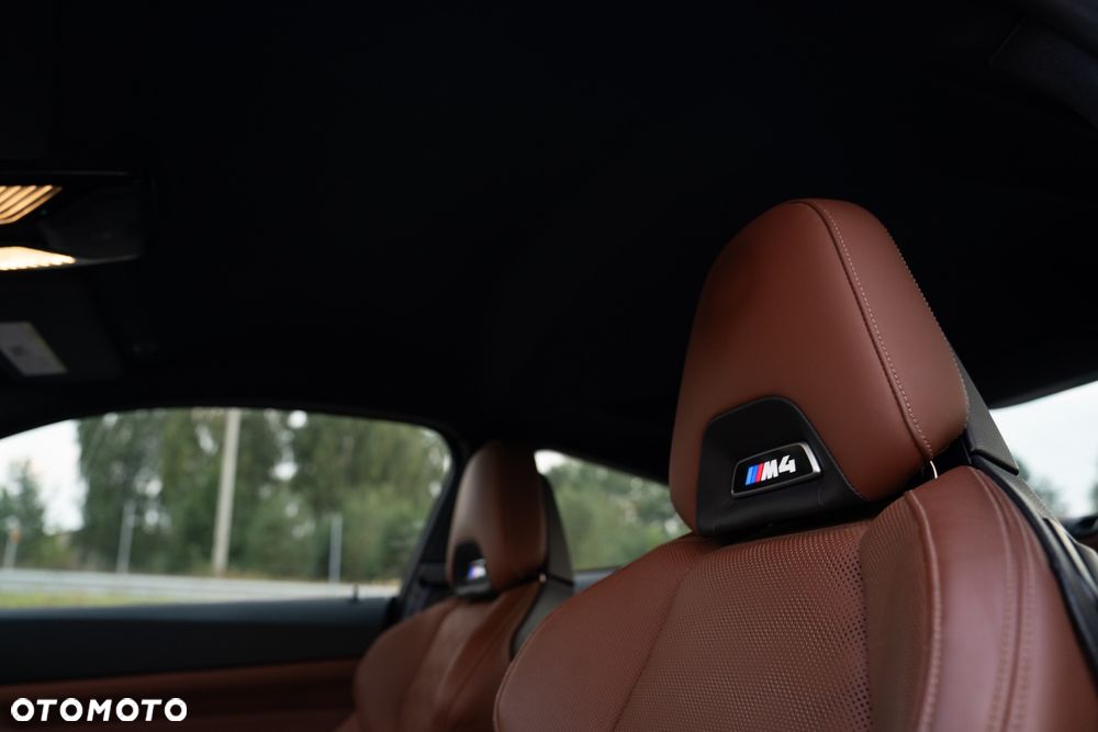 BMW M4 Competition M xDrive - 23
