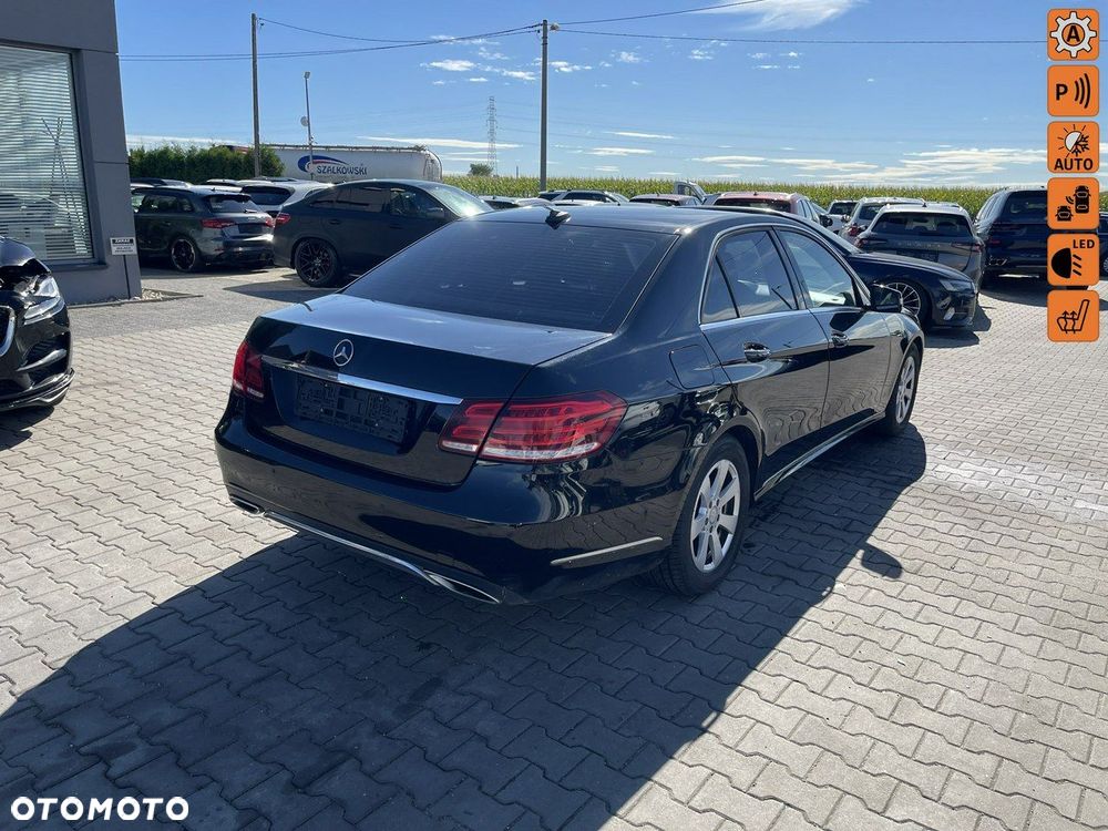 Mercedes-Benz Klasa E 200 BlueTEC 7G-TRONIC - 1