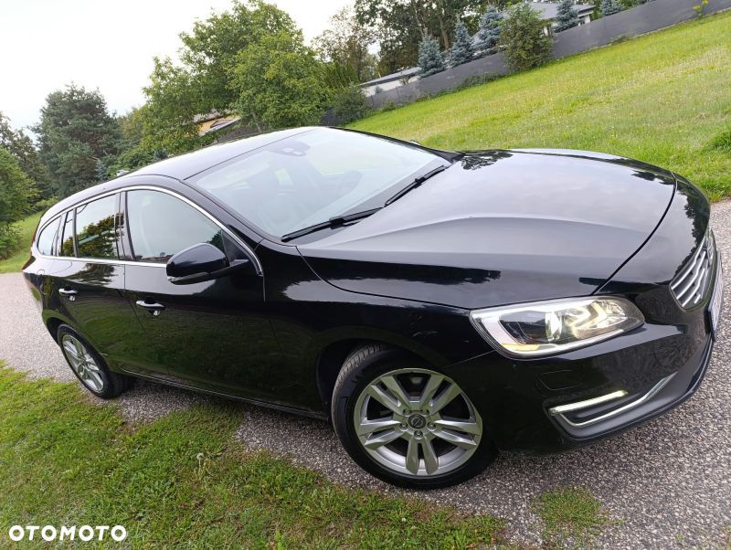 Volvo V60 D3 Summum - 3
